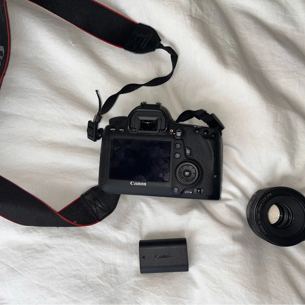 Canon EOS 6D with 50mm 1.8 lens - battery/strap and charger included